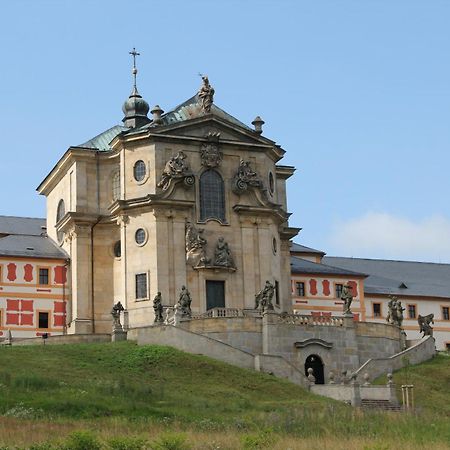 Hotel U Beránka Náchod Exterior foto